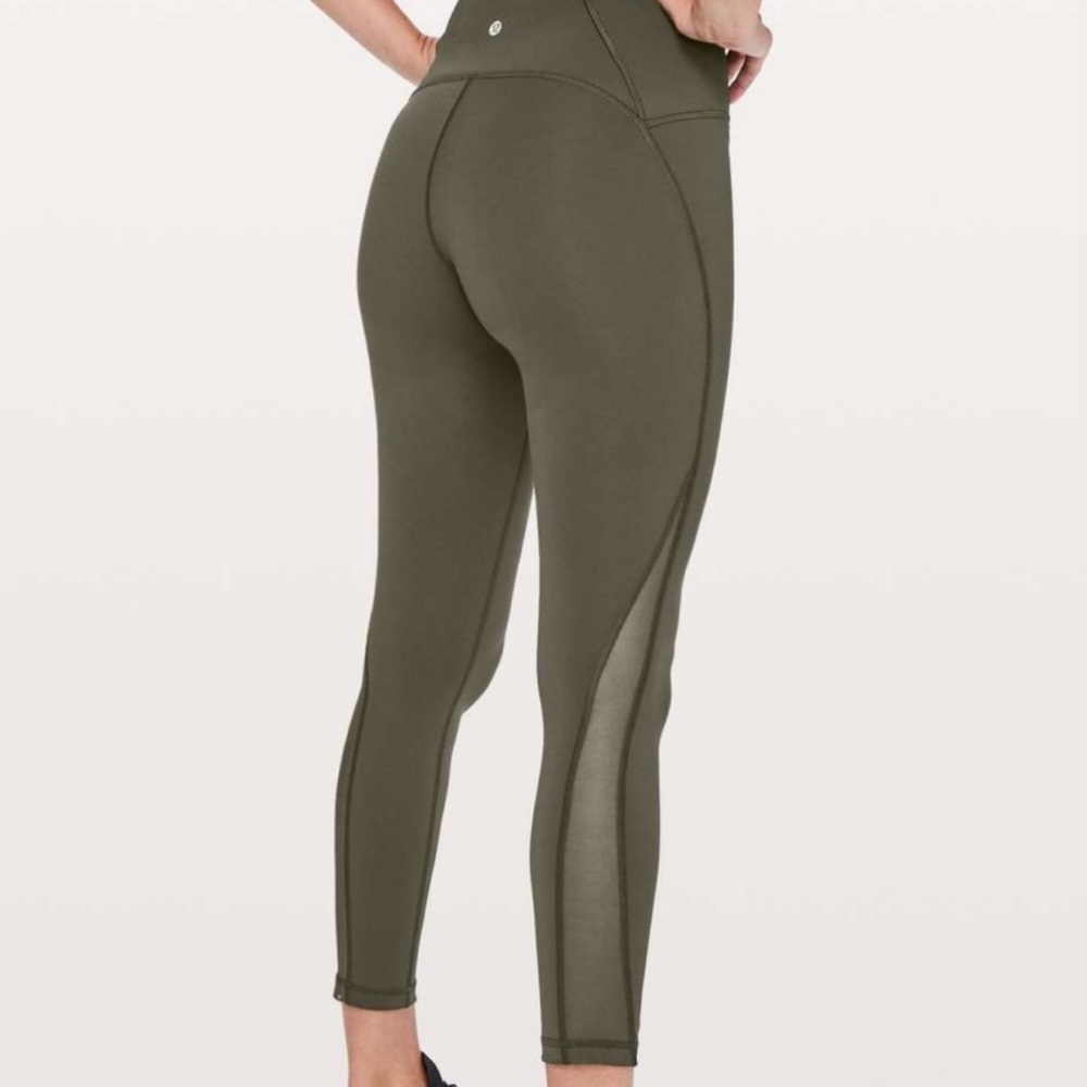 Lululemon Olive Train Times 7/8 Pants size 8